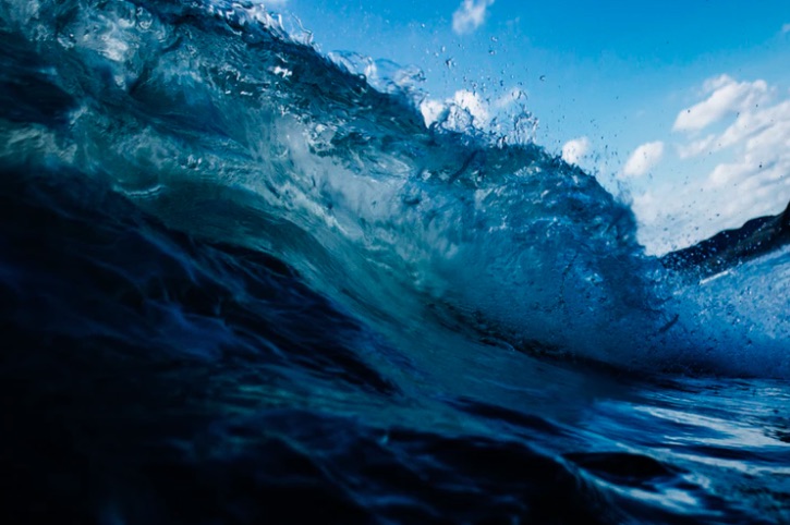  bible verses about ocean waves