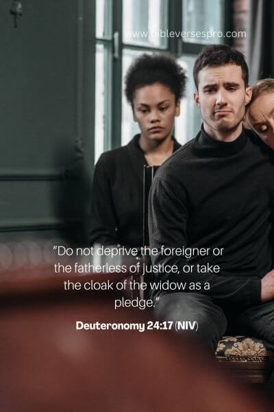 Deuteronomy 24_17 (NIV)